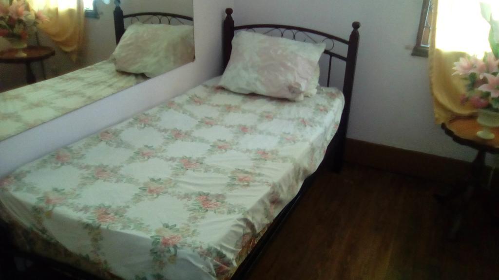 Robert'S Guest House Port of Spain ภายนอก รูปภาพ