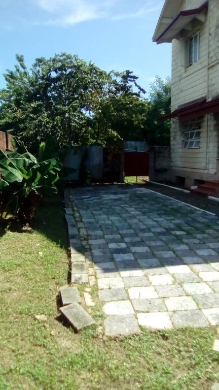 Robert'S Guest House Port of Spain ภายนอก รูปภาพ
